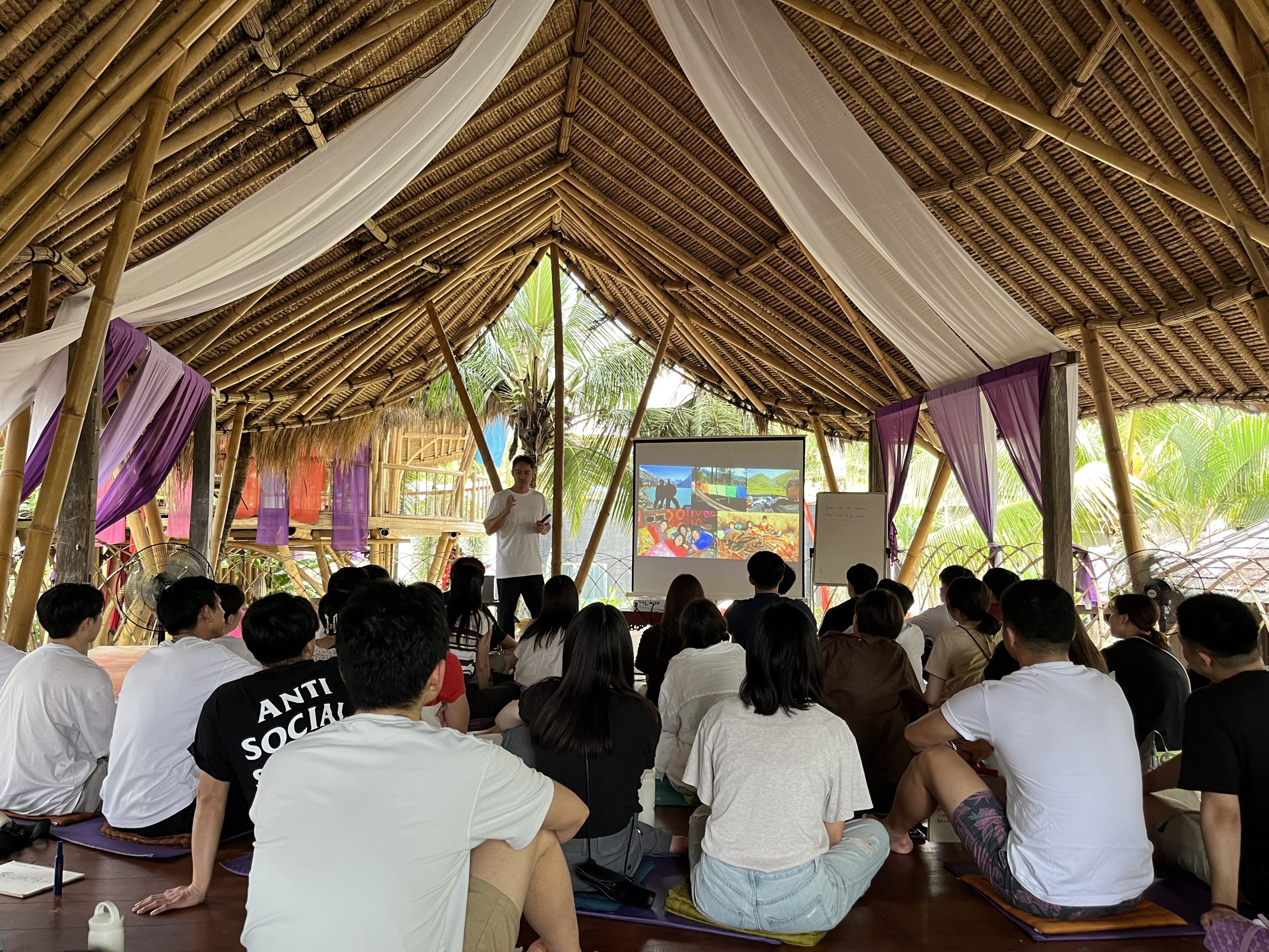 サントリーグループバリ研修